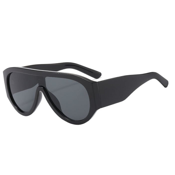 Sunpoly Trendy Sunglasses Large-Frame Aviator Style Sunglasses - Image 2